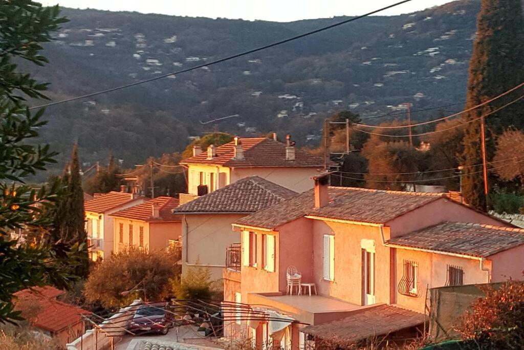 De 1 A 6 Avec Terrasse Solarium, Vue Panoramique Et Parking Gratuit Grasse Exterior foto